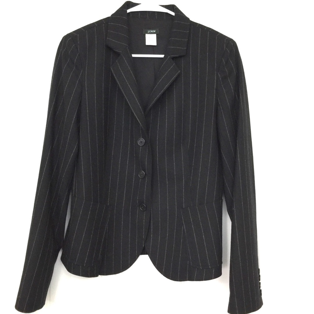 🔥final sale🔥 J Crew pin stripe blazer 8 EUC